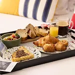 Hotell Mercure Centre Port De Plaisance 4*