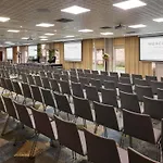 Hotel Mercure Centre Port De Plaisance 4*