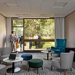 Mercure Centre Port De Plaisance 4*