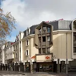 Mercure Centre Port De Plaisance 4* Caen