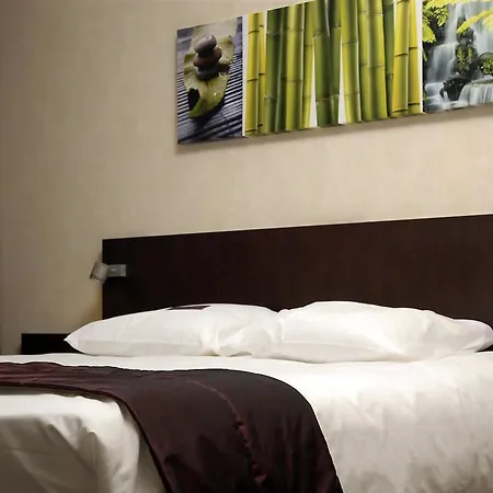 Hotell Mercure Centre Port De Plaisance
