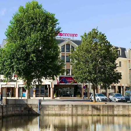 Mercure Centre Port De Plaisance Hotell 4*