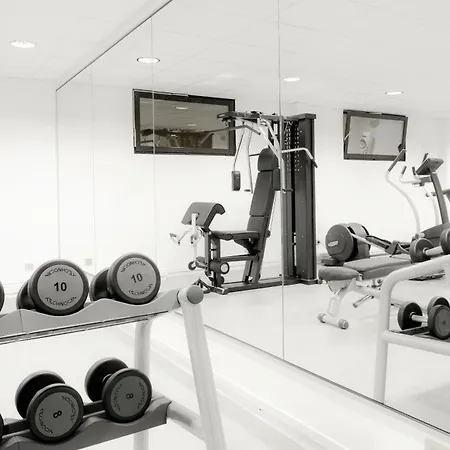 Mercure Centre Port De Plaisance 4*