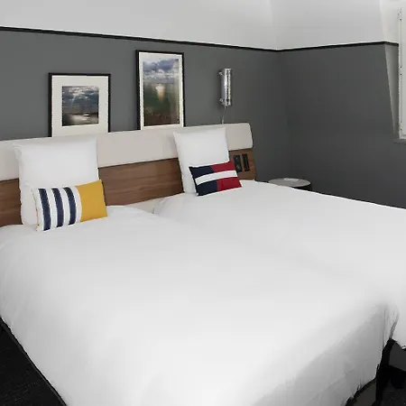 Otel Mercure Centre Port De Plaisance 4*