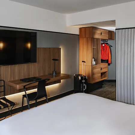 Mercure Centre Port De Plaisance Кан