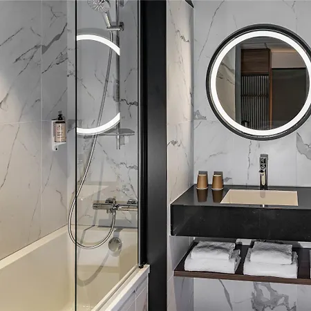 Mercure Centre Port De Plaisance Отель Кан