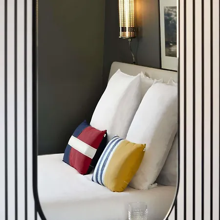 Mercure Centre Port De Plaisance 4* Καν