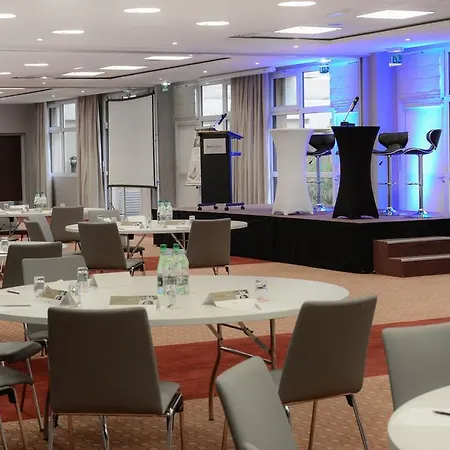 Mercure Centre Port De Plaisance 4* Кан