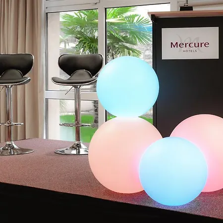 Отель Mercure Centre Port De Plaisance