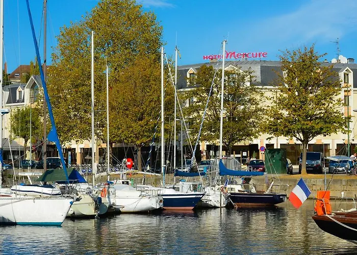 Mercure Centre Port De Plaisance Szálloda 4*