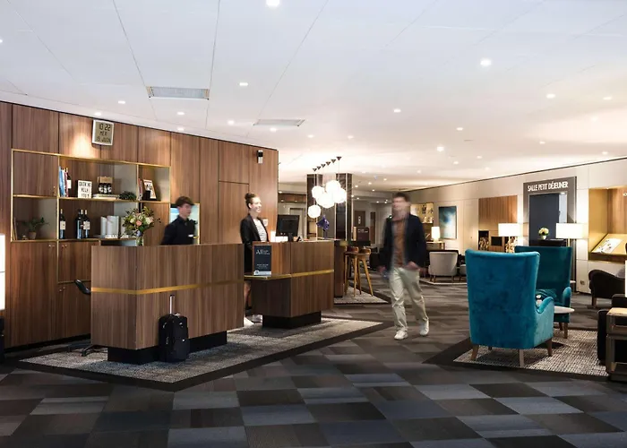 Mercure Centre Port De Plaisance Caen