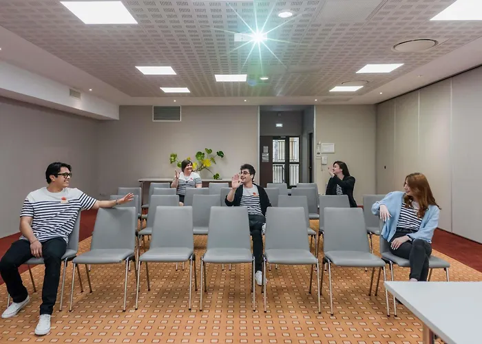 Mercure Centre Port De Plaisance מלון