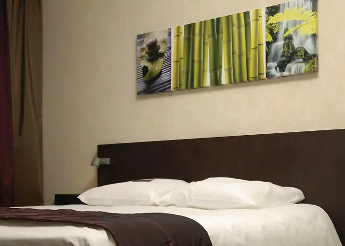 Mercure Centre Port De Plaisance Caen