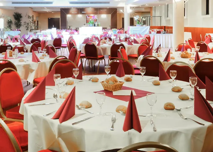 Mercure Centre Port De Plaisance 4* Caen