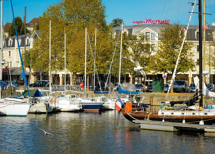 Szálloda Mercure Centre Port De Plaisance 4*