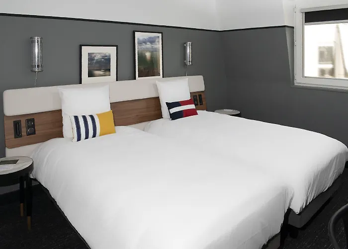 Szálloda Mercure Centre Port De Plaisance 4*