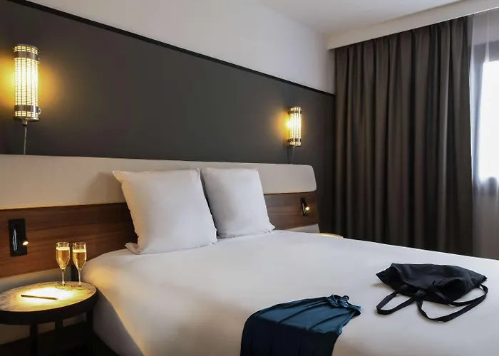 Mercure Centre Port De Plaisance Szálloda 4*